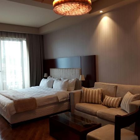 Dreamland Apartments Oasis Chakvi Luaran gambar