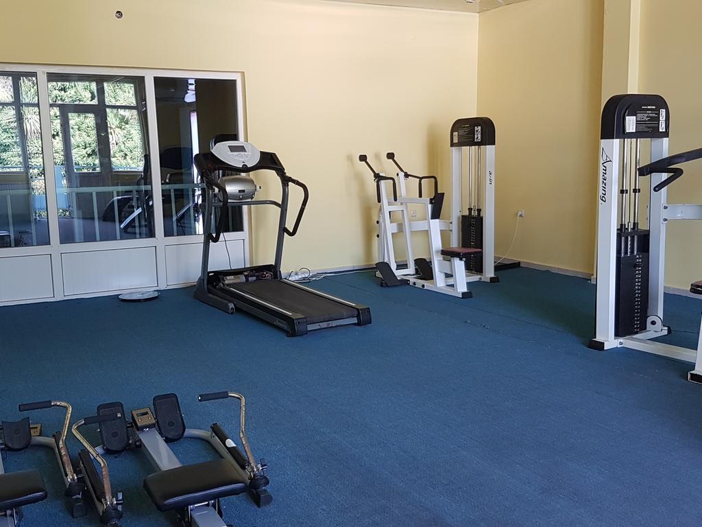 Dreamland Apartments Oasis Chakvi Luaran gambar