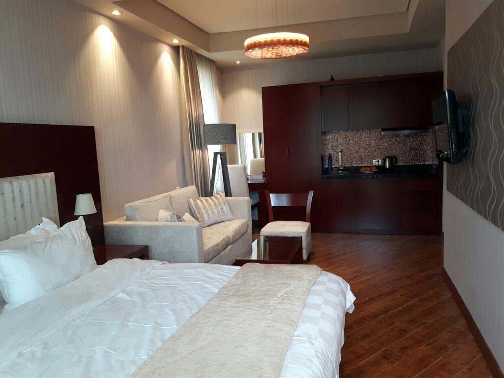 Dreamland Apartments Oasis Chakvi Luaran gambar