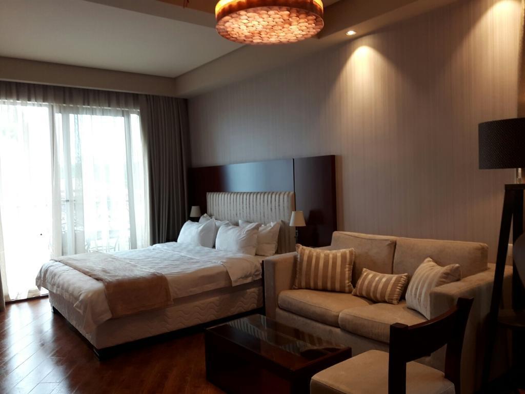 Dreamland Apartments Oasis Chakvi Luaran gambar
